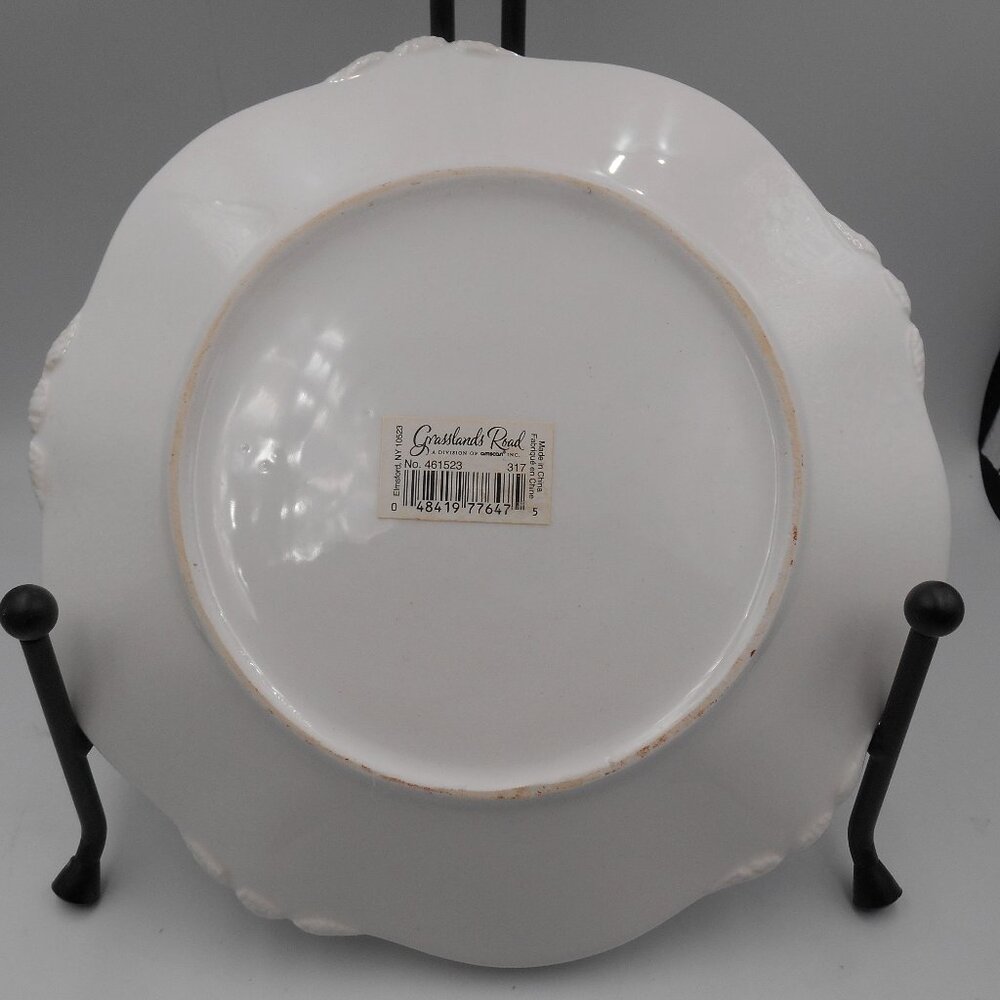 GRASSLANDS ROAD CLOVER GLEN DECORATIVE PLATE DISCONTINUED 2009 EMBOSSED FAMILY - Picture 3 of 11